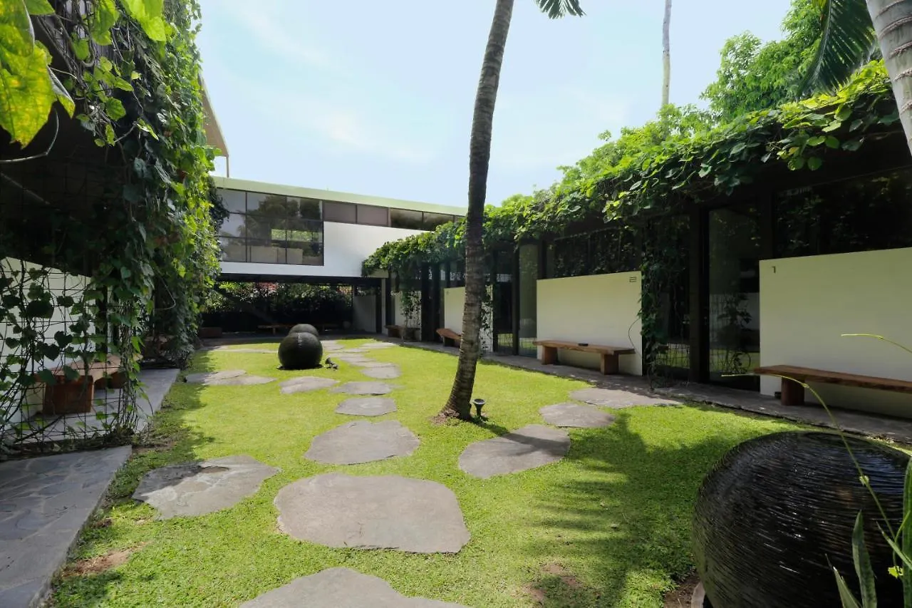Clio Apartment Seminyak Aparthotel