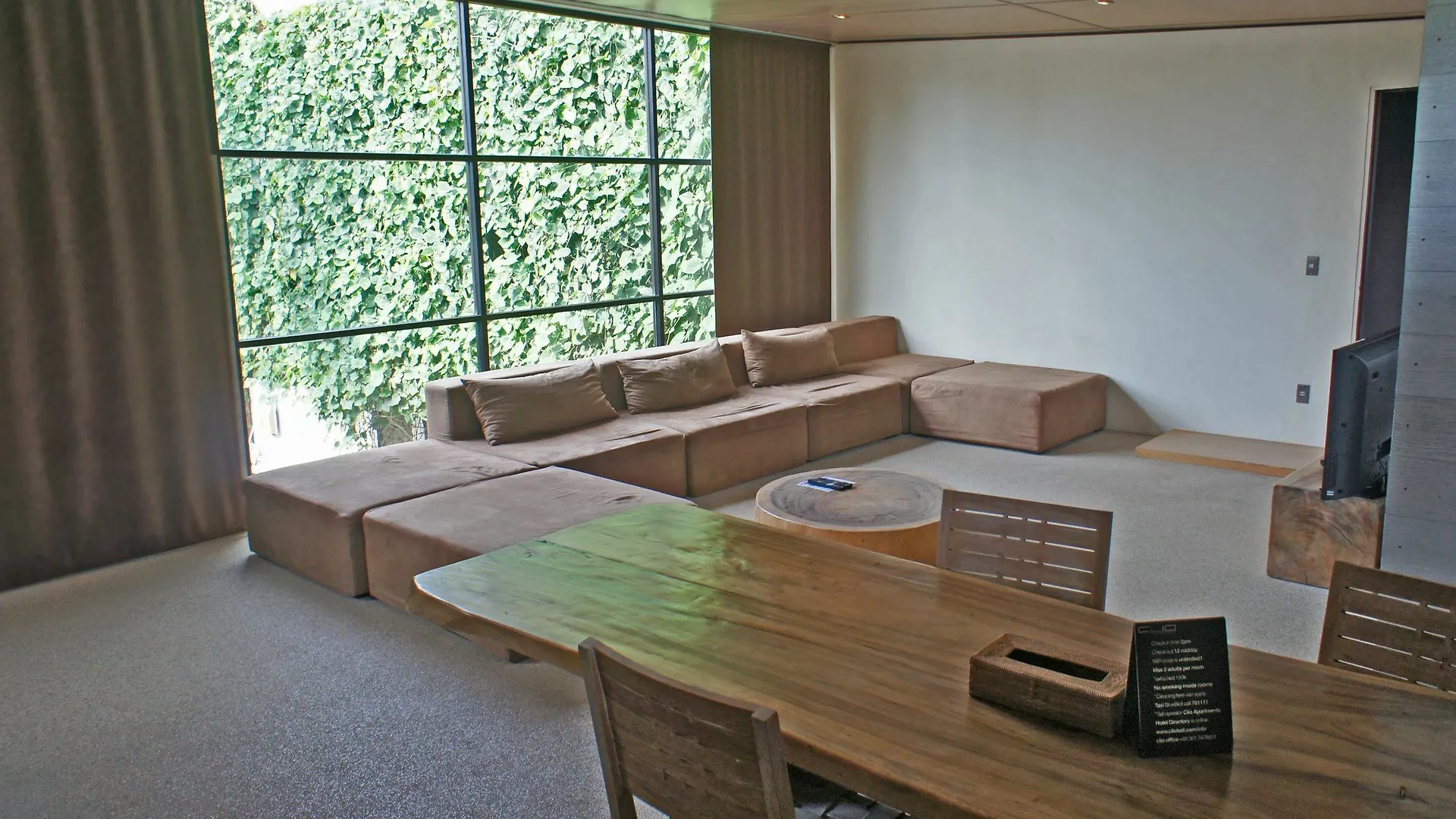Clio Apartment Σεμινιάκ